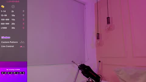 Emma online show from 10.30.25