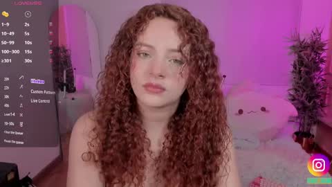 Snapshot of lovely_emma18 chatting on 04.26.26 Emma online show from 04.26.26