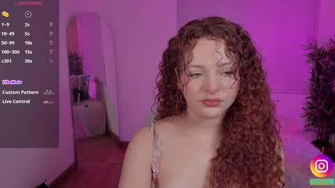 Snapshot of lovely_emma18 chatting on 04.27.26 Emma online show from 04.27.26