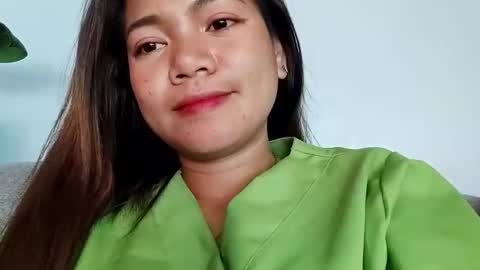 Snapshot of lovely_juday26 chatting on 11.17.25 lovely_juday26 online show from 11.17.25