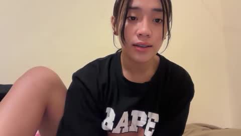 lovely_leah23 online show from 01.13.26