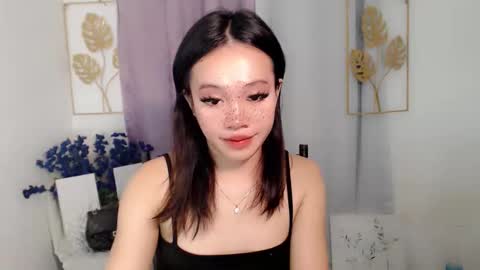 lovely_lianne online show from 04.19.26