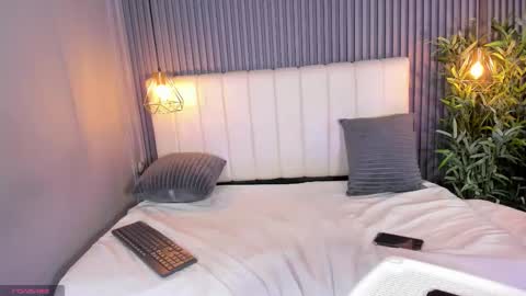 Lovely online show from 01.16.26