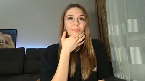 Kate only online show from 02.08.25