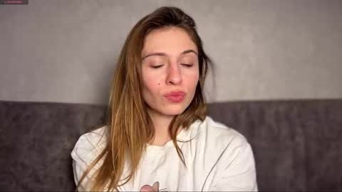 Kate only online show from 02.23.26