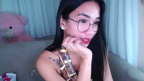 Snapshot of lovelymae18 chatting on 12.02.24 lovelymae18 online show from 12.02.24