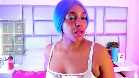 Snapshot of lovelynickyy chatting on 09.13.25 Nicky online show from 09.13.25