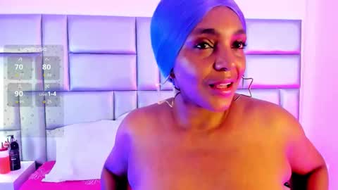 Snapshot of lovelynickyy chatting on 09.14.25 Nicky online show from 09.14.25