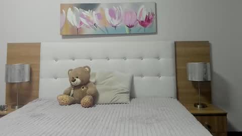 Snapshot of lovelysophie3 chatting on 09.21.25 Sophia online show from 09.21.25