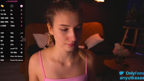 Anna online show from 01.24.25