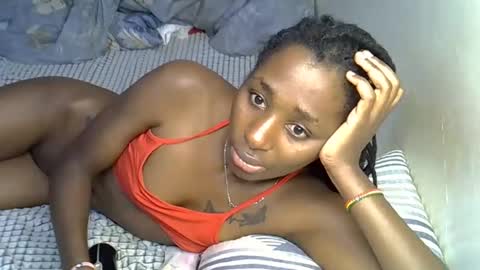 lovelytin online show from 11.13.25