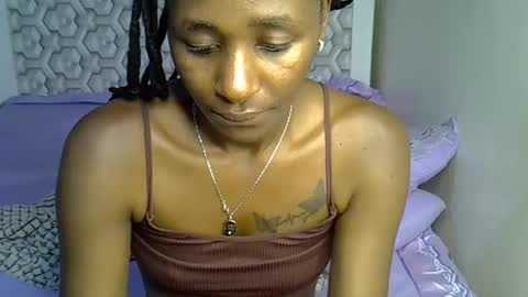 lovelytin online show from 12.18.25