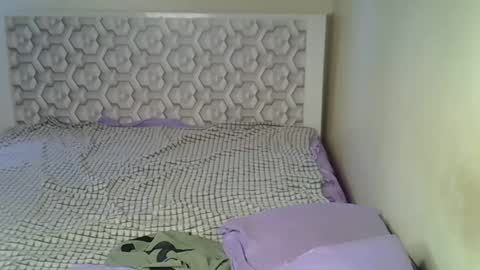 lovelytin online show from 02.04.26