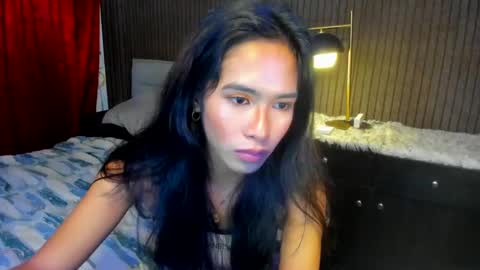 Snapshot of lovemarie19x chatting on 01.24.25 pauleen online show from 01.24.25