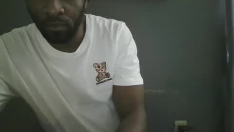 Snapshot of lovemyblackdickcum chatting on 12.02.25 lovemyblackdickcum online show from 12.02.25