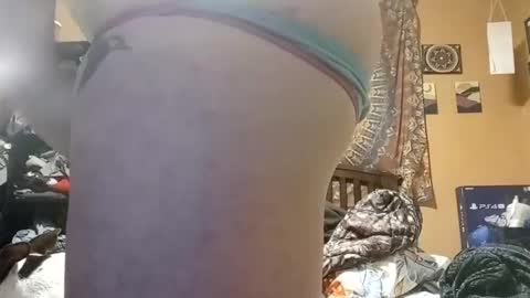 Snapshot of lovemymansstick chatting on 02.04.25 lovemymansstick online show from 02.04.25