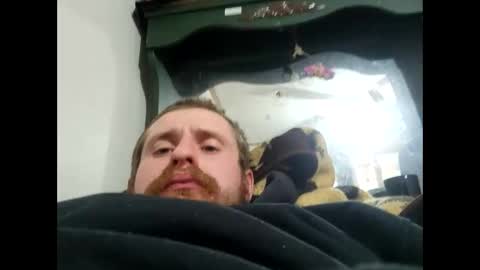 Lovepussy1998xb online show from 12.31.24