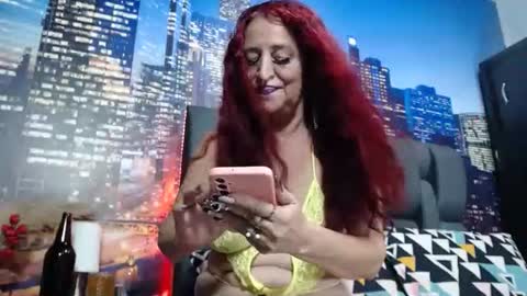 Snapshot of lover_mature2 chatting on 11.23.25 Mature lover2 online show from 11.23.25