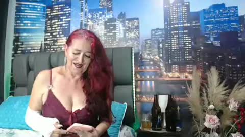 Snapshot of lover_mature2 chatting on 04.10.26 Mature lover2 online show from 04.10.26