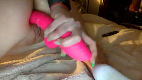 Snapshot of lovergirlsquirts chatting on 03.18.26 lovergirlsquirts online show from 03.18.26