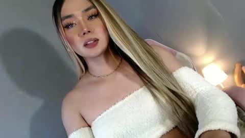 lovers moon22 online show from 12.16.24