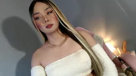 lovers moon22 online show from 01.11.25