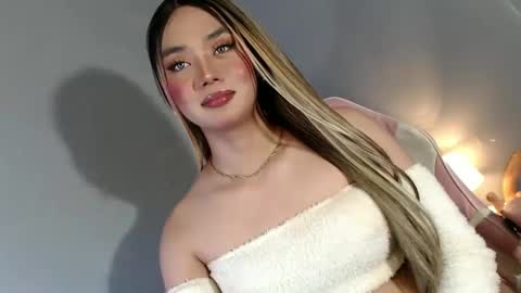 lovers moon22 online show from 01.30.25