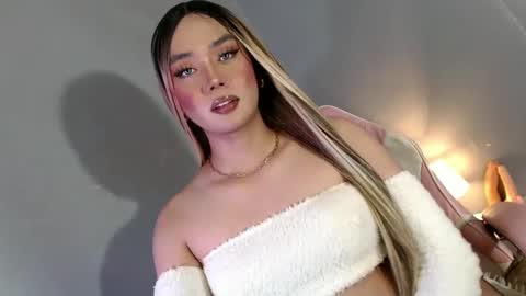 lovers moon22 online show from 02.13.25