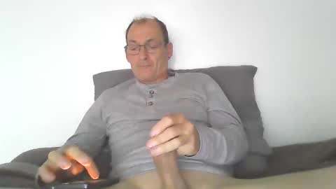 lovs2cum4u online show from 10.01.25