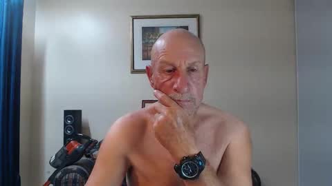 Snapshot of lovesblackazz chatting on 03.20.26 Lovesblackazz online show from 03.20.26