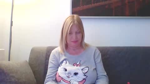 Marlyn online show from 12.04.24