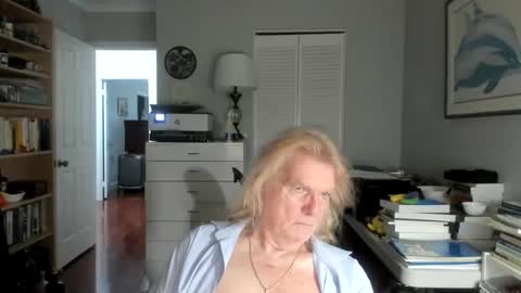 Snapshot of lovestylistwomen chatting on 04.28.26 Michael online show from 04.28.26