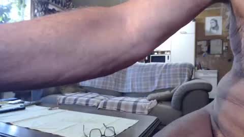 Snapshot of lovetobenaked10 chatting on 09.20.25 aaron online show from 09.20.25