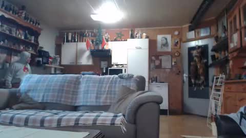 Snapshot of lovetobenaked10 chatting on 01.08.26 aaron online show from 01.08.26