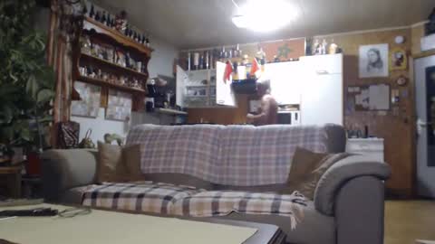 Snapshot of lovetobenaked10 chatting on 02.08.26 aaron online show from 02.08.26