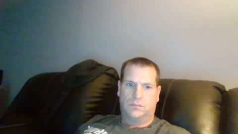 lovetocum37 online show from 01.18.25