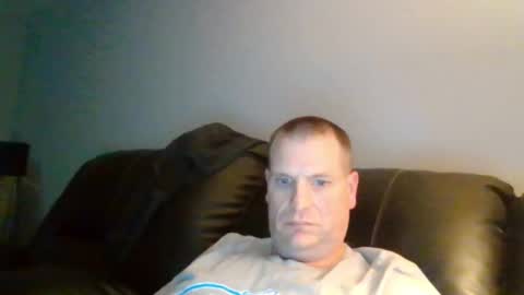 lovetocum37 online show from 01.23.25