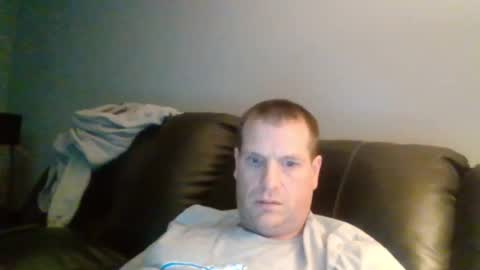 lovetocum37 online show from 02.24.25