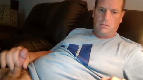 lovetocum37 online show from 09.17.25