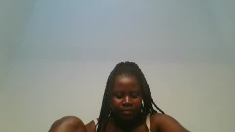 Snapshot of loviett chatting on 07.19.26 loviett online show from 07.19.26