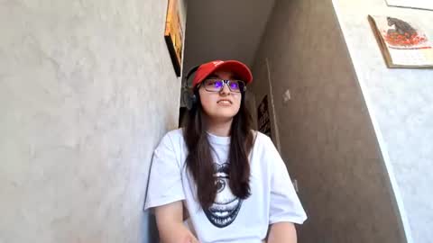 Snapshot of loycecicco chatting on 07.16.26 Lika online show from 07.16.26