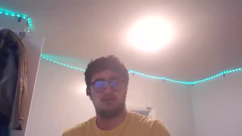 Snapshot of lpop81020 chatting on 12.17.25 lpop81020 online show from 12.17.25