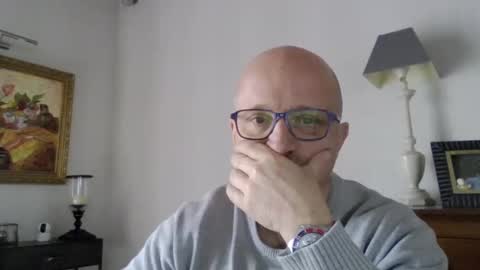 Snapshot of lrda49 chatting on 02.13.25 Espigle online show from 02.13.25