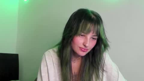 Jenn online show from 03.25.26