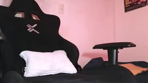   online show from 12.22.25