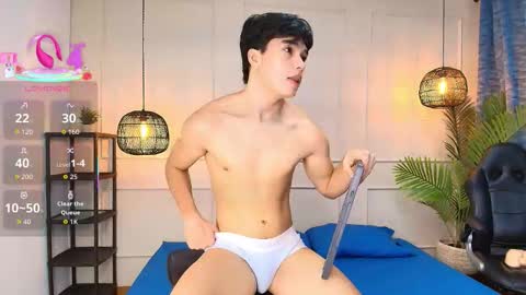 Snapshot of luandy_ chatting on 10.27.25 lUAN online show from 10.27.25