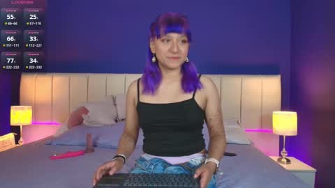 Snapshot of luaneter chatting on 10.16.25 Luan online show from 10.16.25