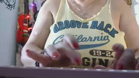 luanna837 online show from 04.19.26