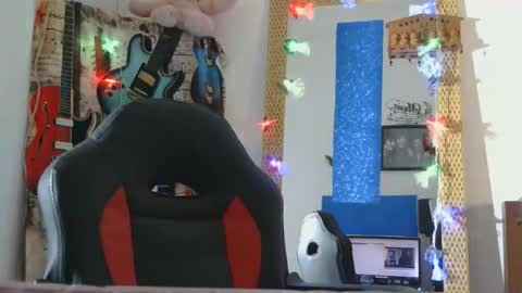 luanna837 online show from 04.21.26