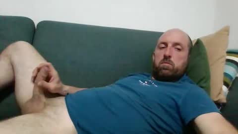 Snapshot of lucabeech88 chatting on 04.08.26 Luca online show from 04.08.26